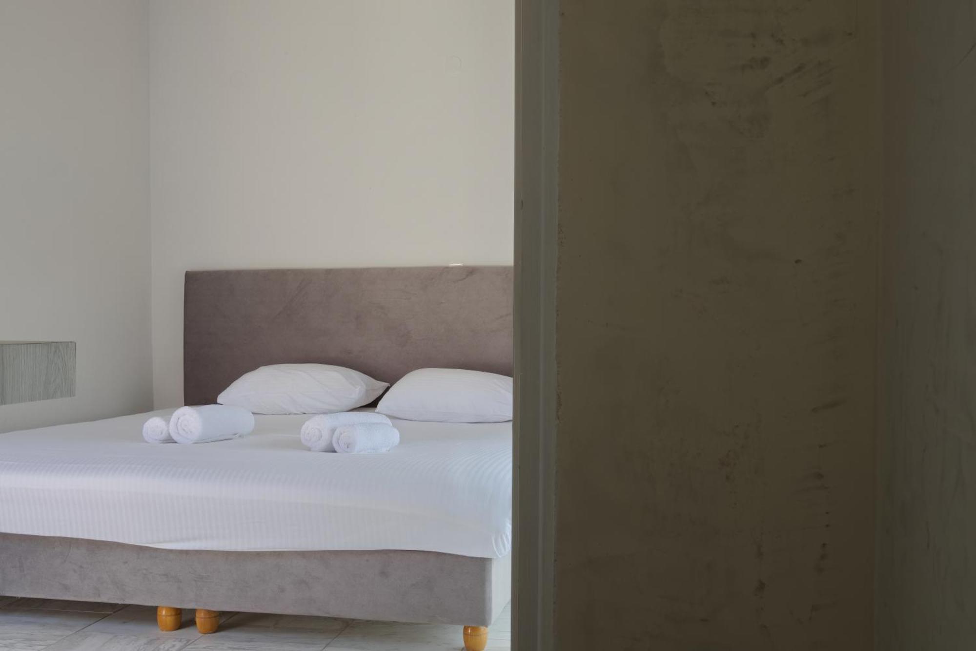 Marele Hills Apartments Néa Fókaia Eksteriør bilde